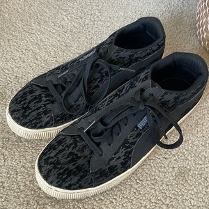 black puma platform sneakers, womens size 8.5